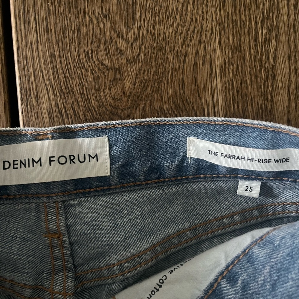 Aritzia Denim Forum Wide Leg Cargo Jeans - Picture 3 of 9